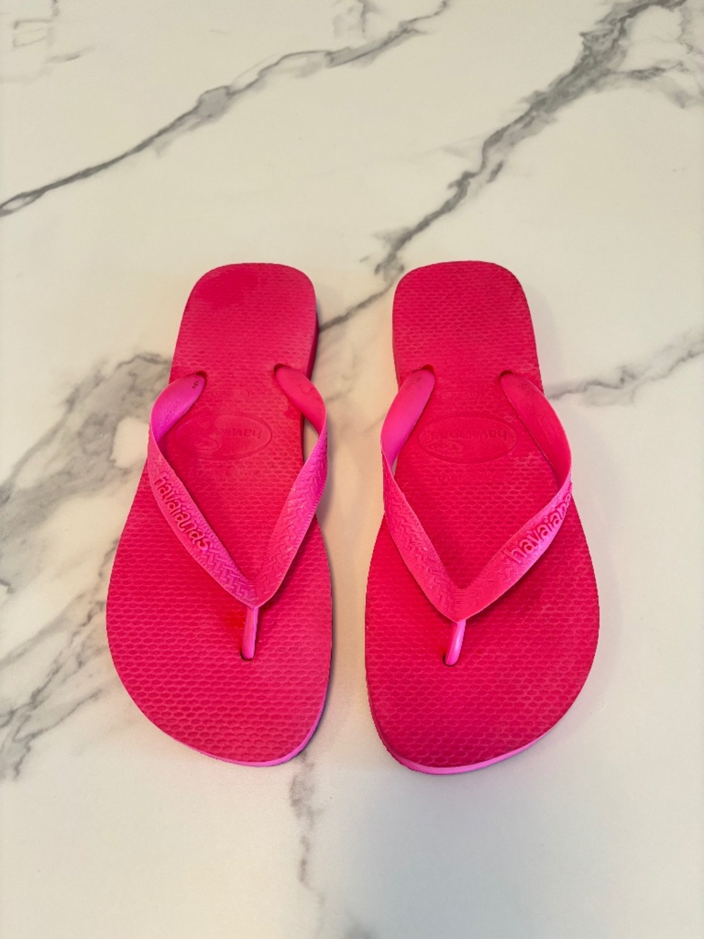Havaianas Pink Flip Flops Size 7-8